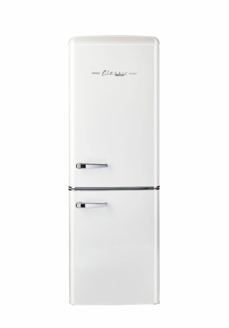UGP-215L W AC - Réfrigérateur rétro à congélateur inférieur Classic Retro 21,6 po 7 pi³ en Blanc guimauve