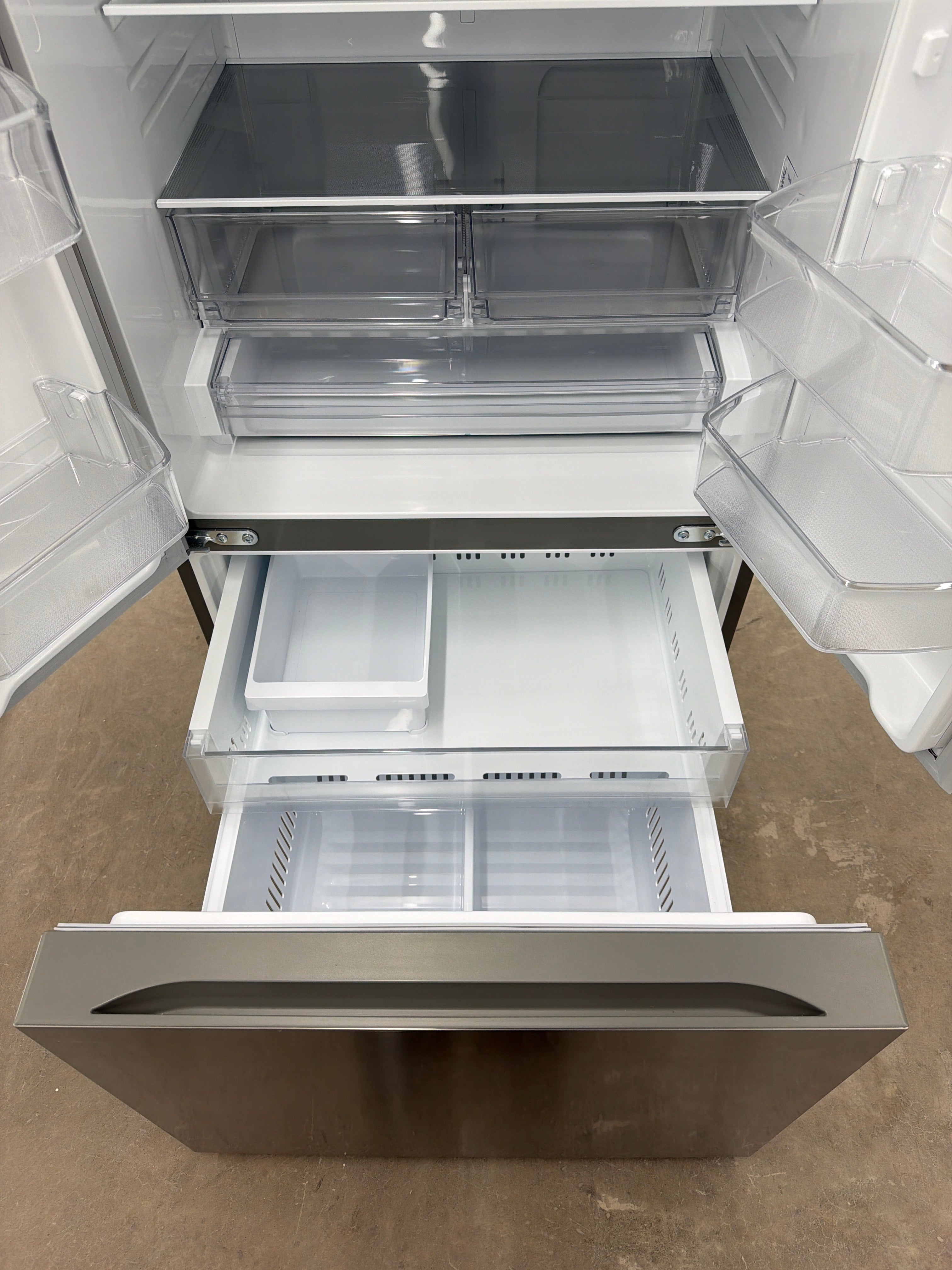 LF25S6200S