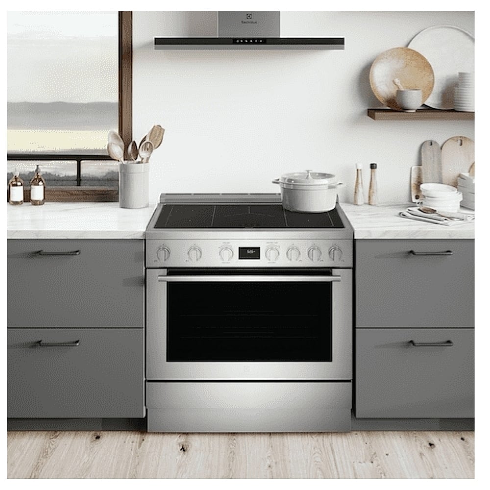 ECFI3668AS - Cuisinière à induction autoportante de 36 po Electrolux