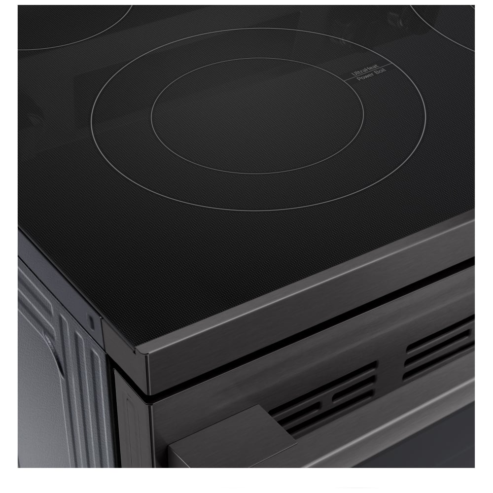 LREN6323ZE - Cuisinière électrique intelligente LG 6,3 pi³ avec convection ProBake® et Air Fry