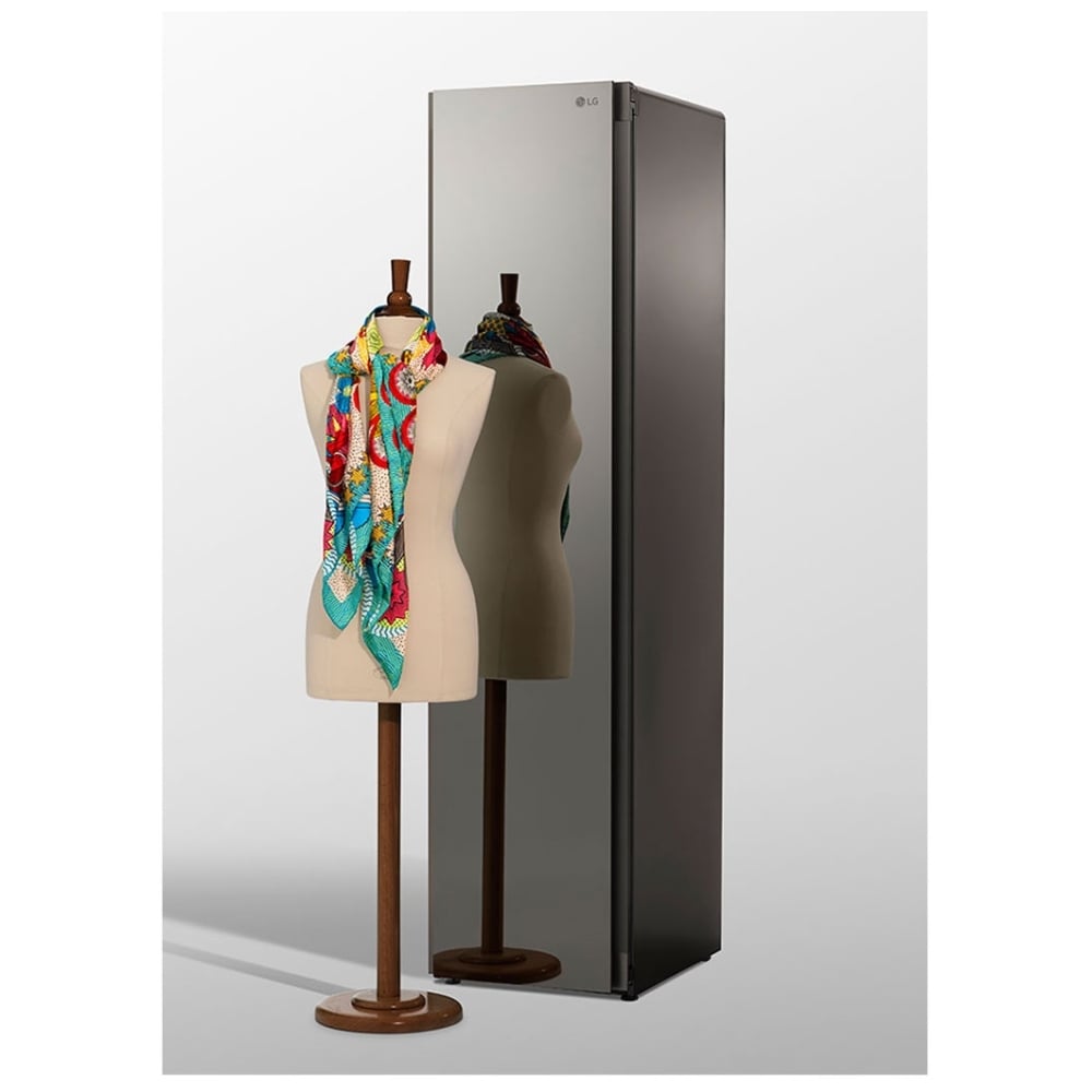 S3MFBN - Armoire à vapeur LG Styler® Smart Steam Closet avec 3 cintres — Finition miroir