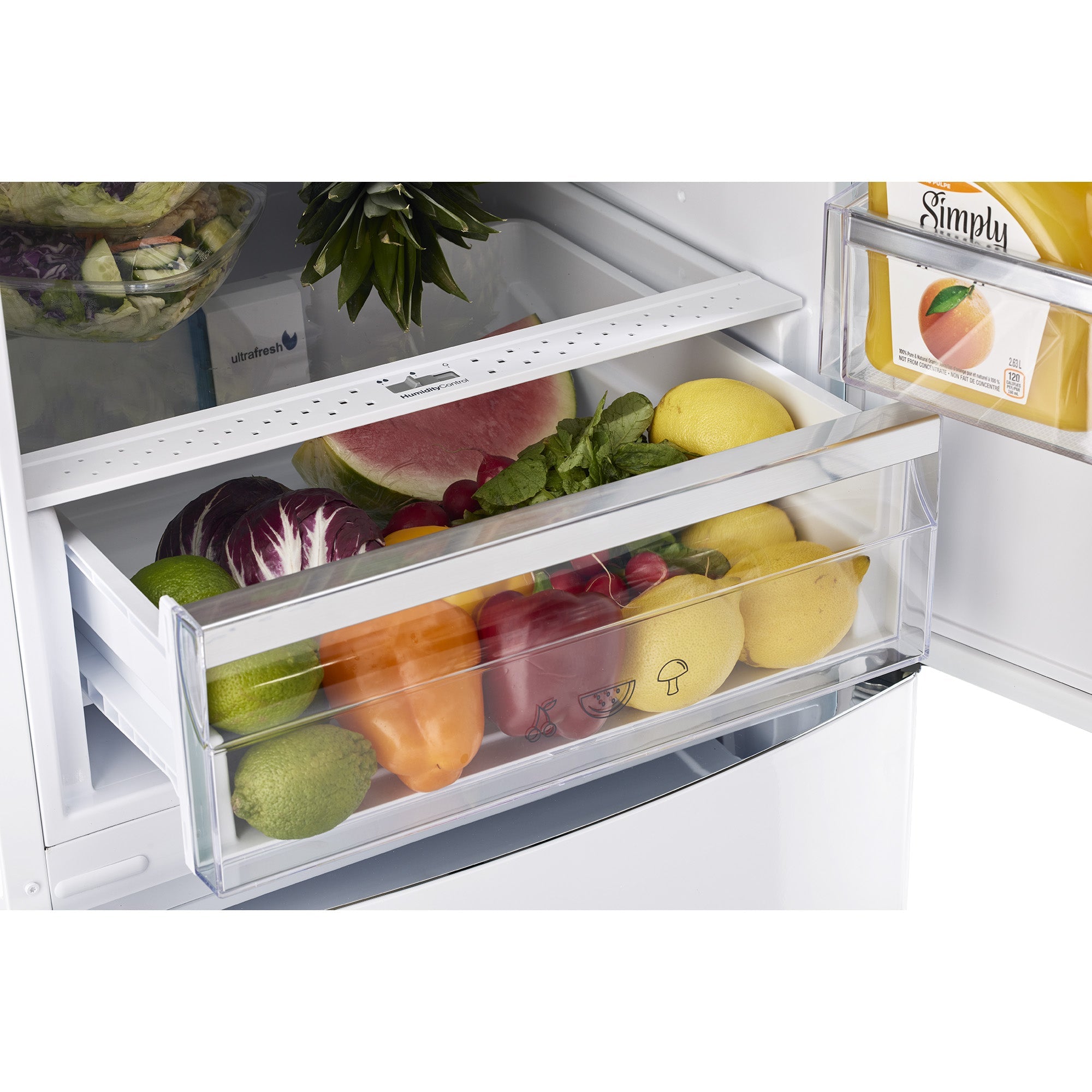 UGP-340L W AC - Réfrigérateur Classic Rétro 12 pi³ à congélateur inférieur en blanc Marshmallow