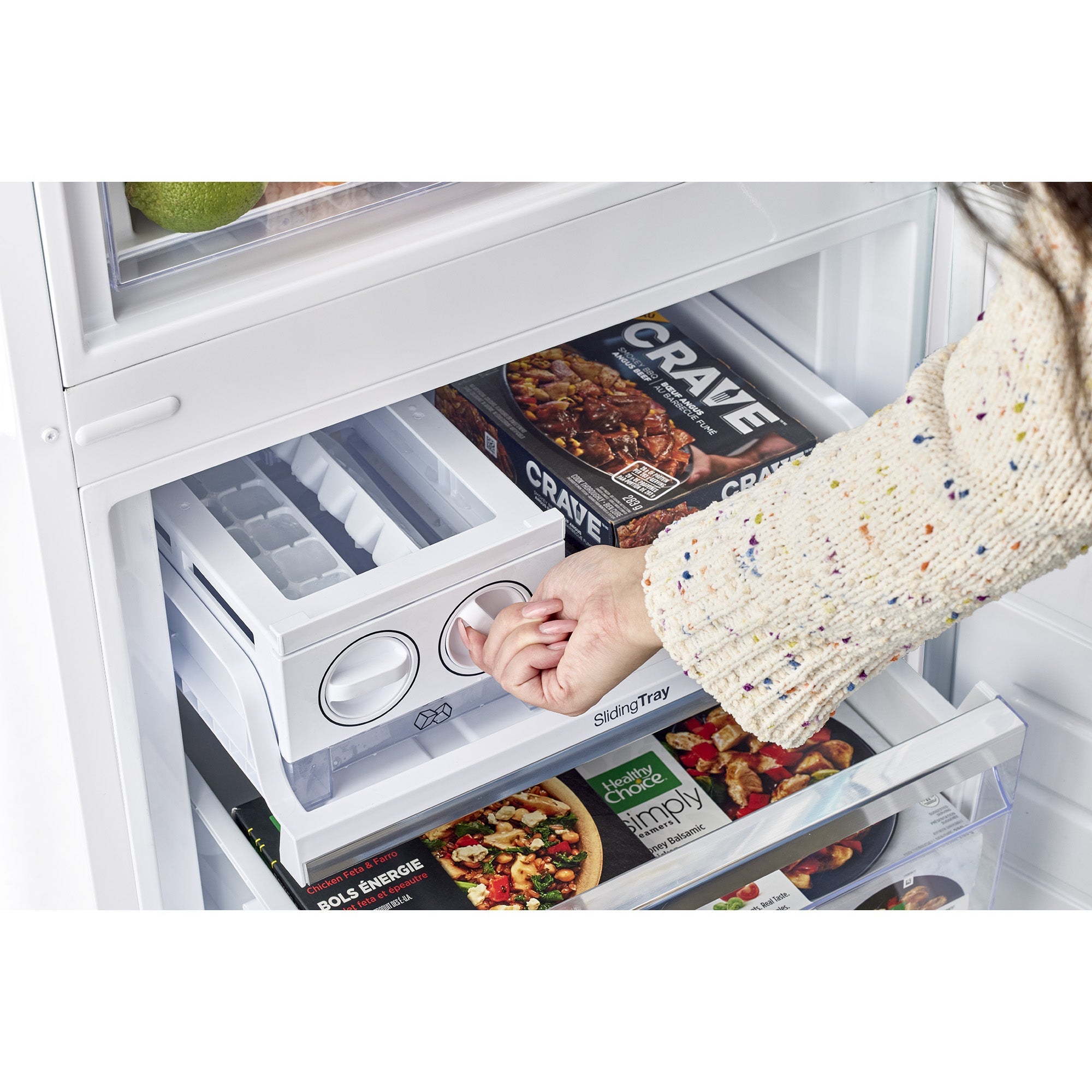 UGP-340L W AC - Réfrigérateur Classic Rétro 12 pi³ à congélateur inférieur en blanc Marshmallow