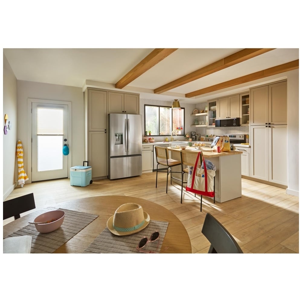 Réfrigérateur à portes françaises de 36 po avec distributeur d’eau et de glace intégré – 30 pi³